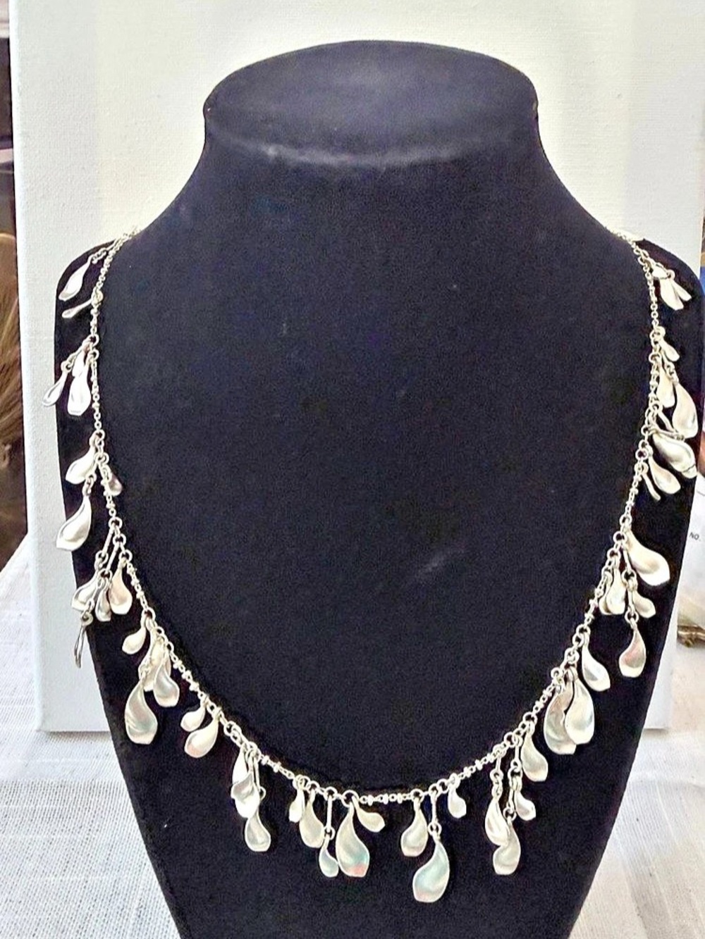 Authentic Kendra Scott Blaine Bright Silver 40" Long Petal Leaf Necklace"